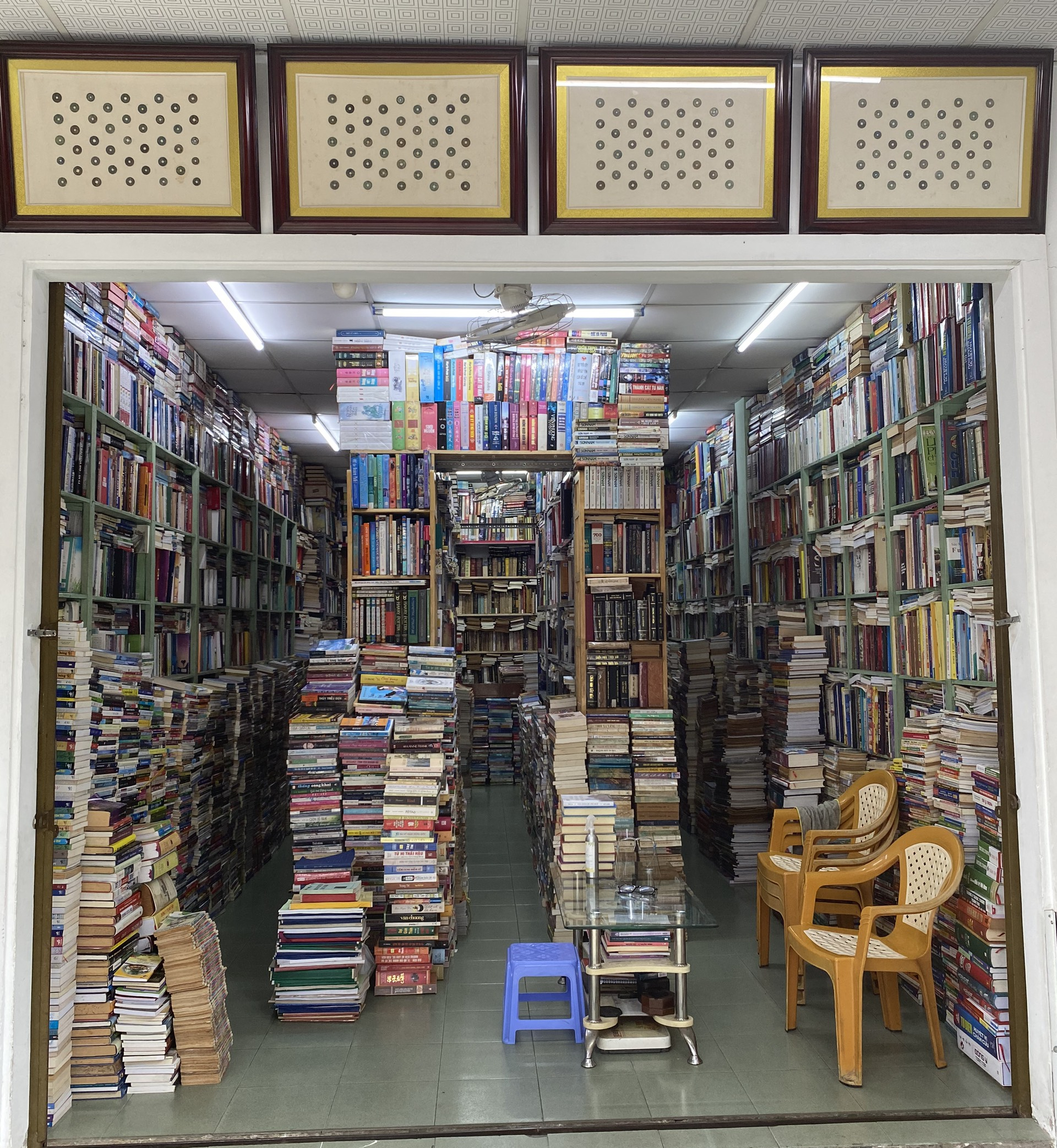 2. Vì Sao Nên Mua Sách Cũ Tại Sách Xưa?