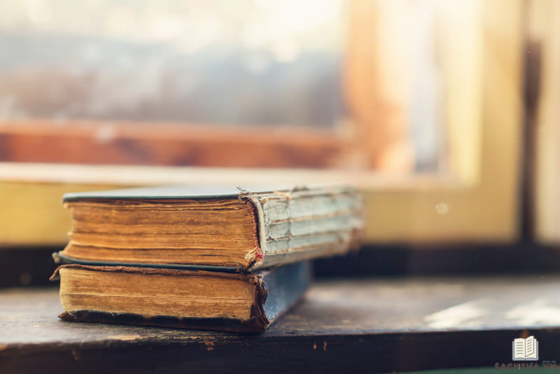 Tại sao nên mua sách cũ online
