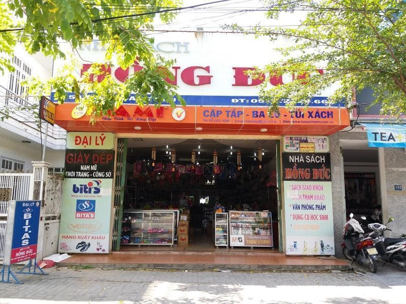 6. Nhà sách cũ Đà Nẵng Hồng Đức - Nơi Kết Nối Đam Mê Đọc Sách