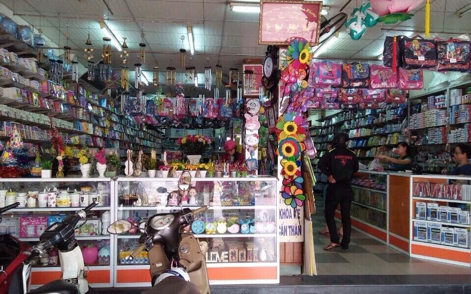 5. Hiệu Sách Phương - Nơi Lưu Giữ Kho Báu Kiến Thức