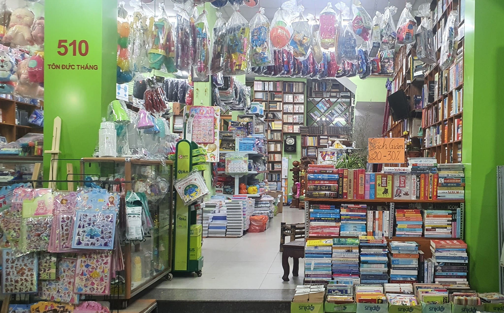 2. Tiệm Sách Cũ Tầm Văn - Địa Chỉ Sách Cũ Chất Lượng Tại Đà Nẵng