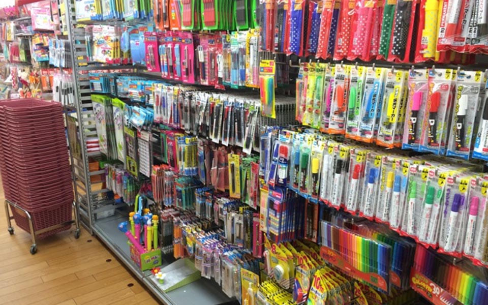 3. Nhà sách Trí Việt - Thỏa mãn đam mê đọc sách với giá cả phải chăng