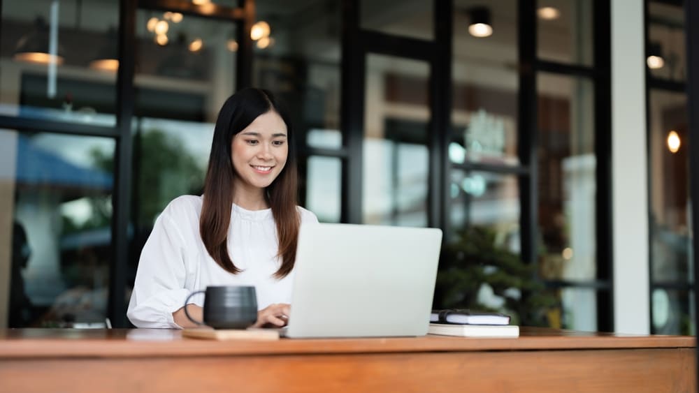 4. Dịch vụ viết lách tự do - Công việc phù hợp với vốn 2 triệu