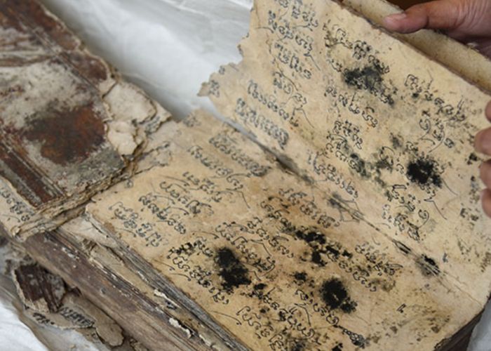 cach-lam-sach-sach-bi-ban