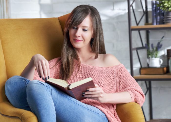 nhung-cuon-sach-nen-doc-khi-con-tre