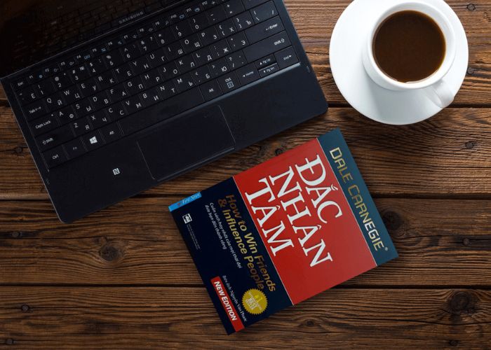 nhung-cuon-sach-truyen-cam-hung-tich-cuc