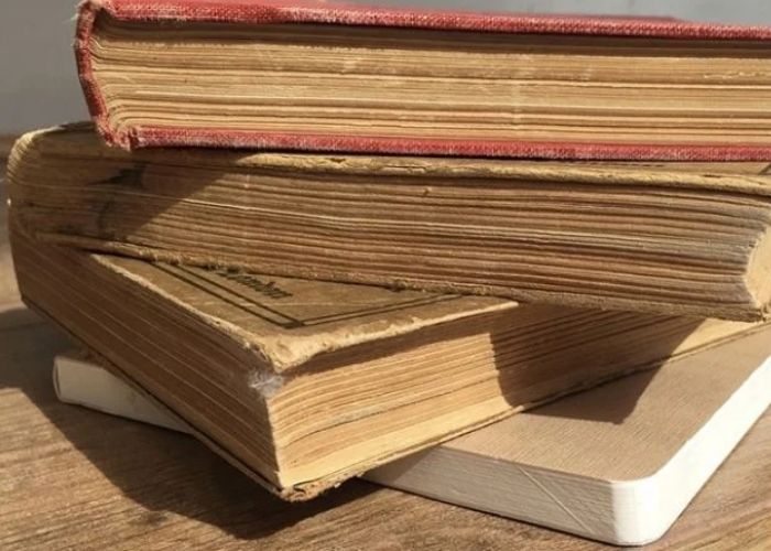 xu-ly-sach-bi-o-vang